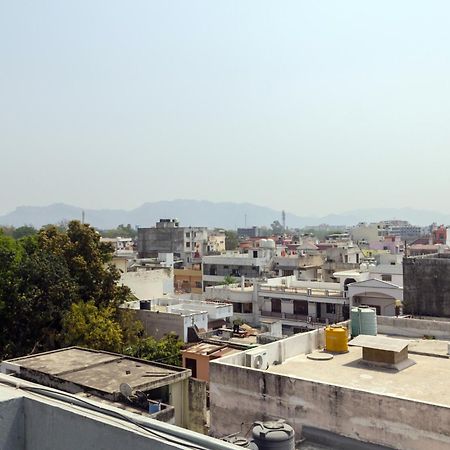 Collection O Hotel Divine Ganges Харидвар Экстерьер фото