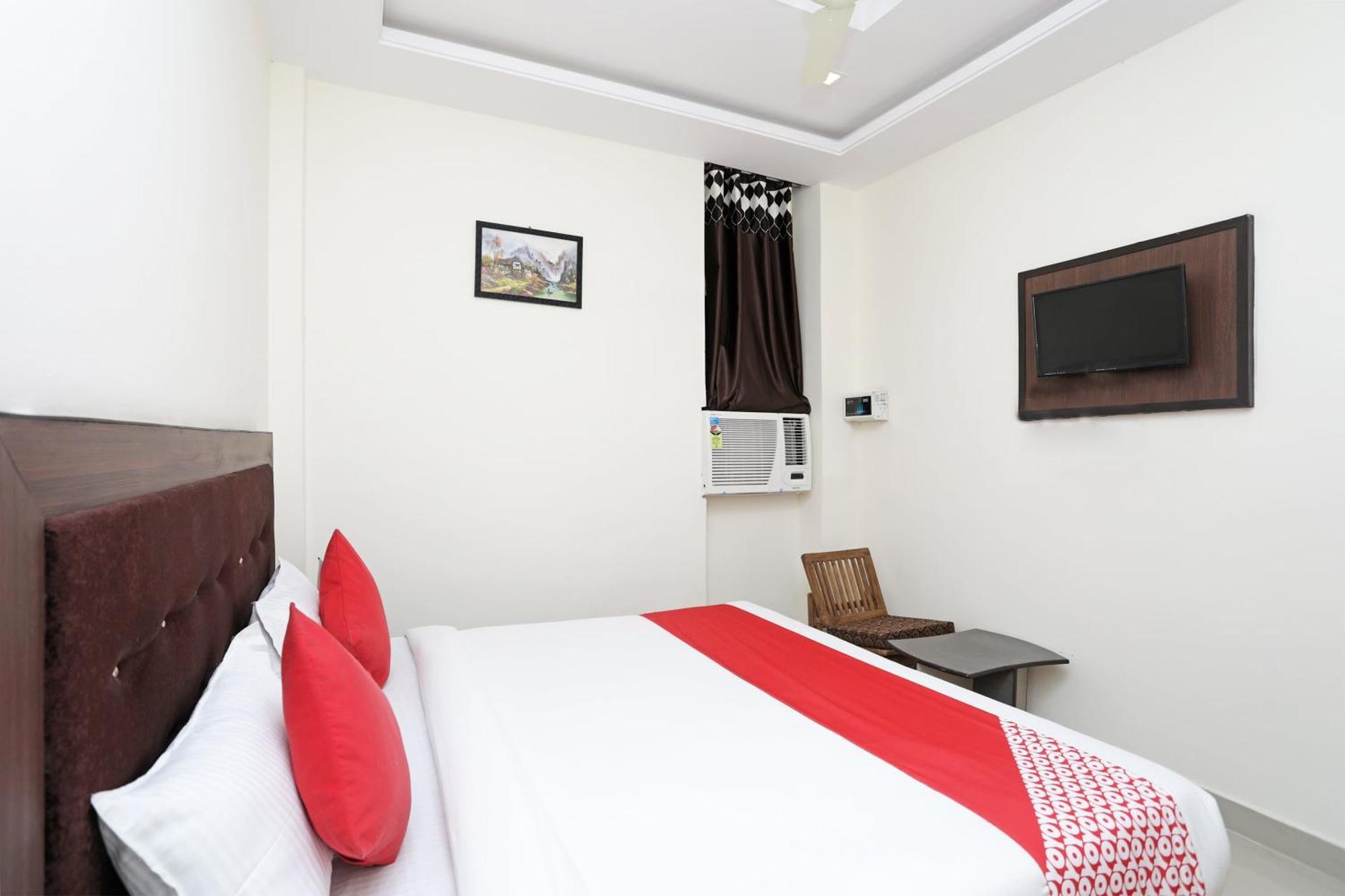 Collection O Hotel Divine Ganges Харидвар Экстерьер фото
